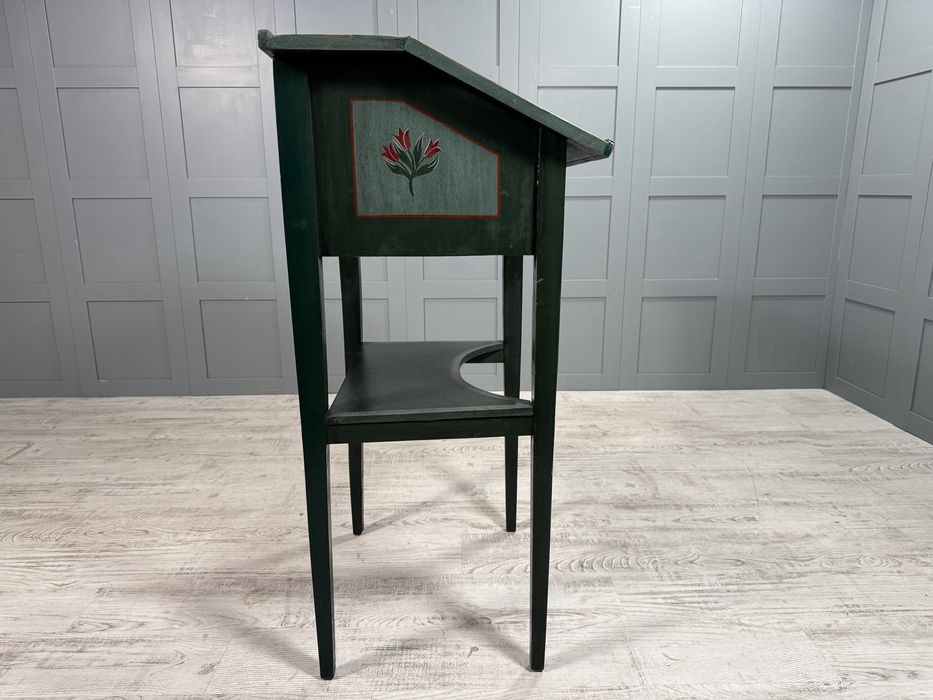 Катедра - конзолна маса Д1100