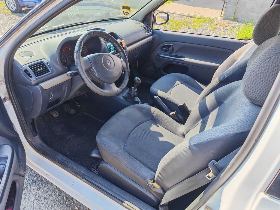 RENAULT Clio 2005 — imagine 5