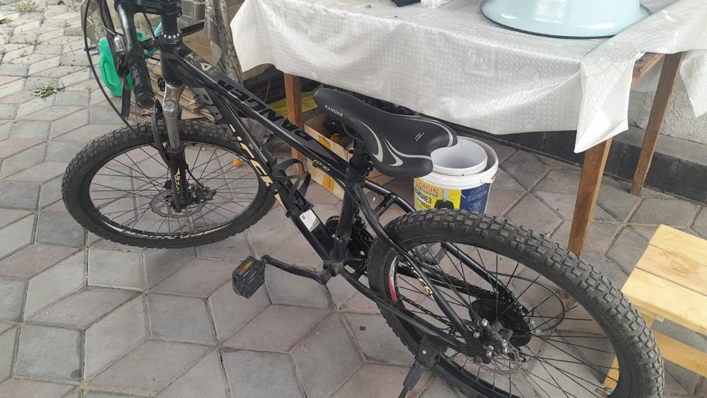 Продам велик на 26 колесах