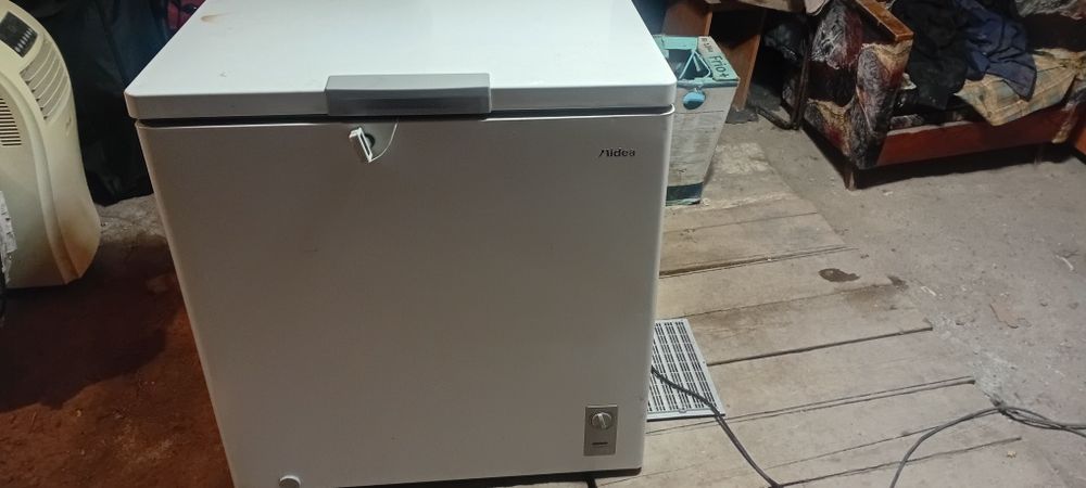 Продаю морозильные камеры