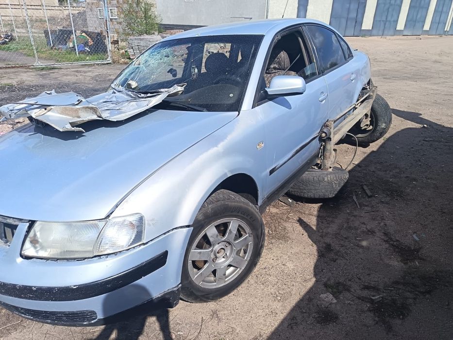 Шрот пассат Б5 либой запчасть