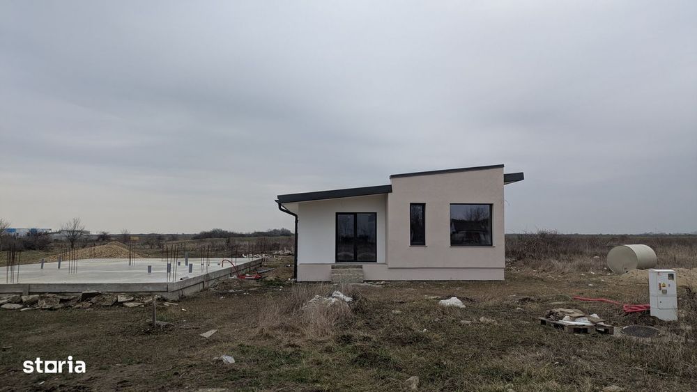 Casa noua, pe un nivel, cu consum de energie aproape 0!