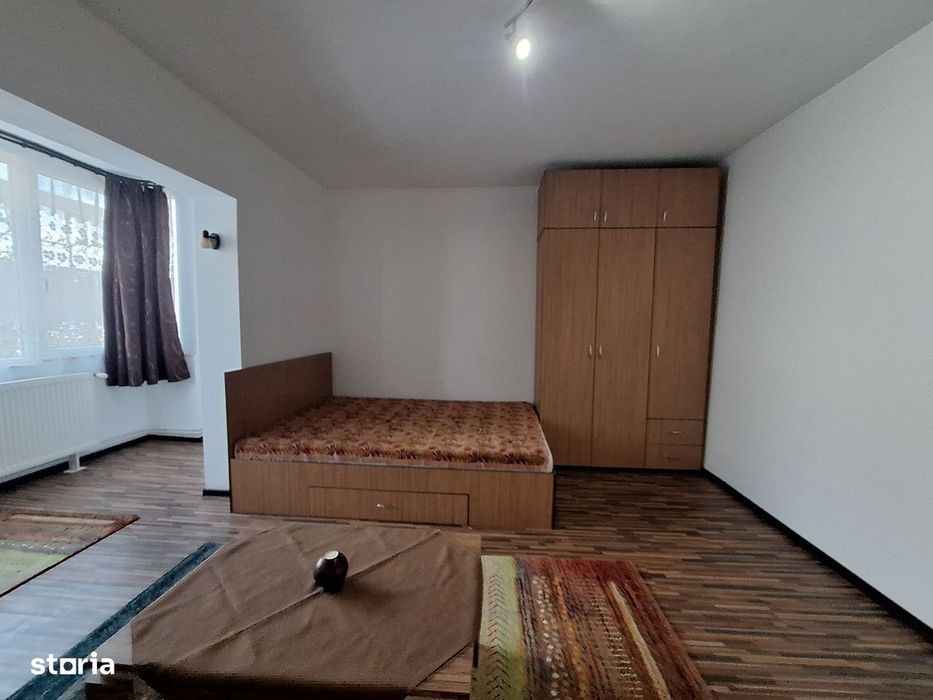 Apartament cu 1 camera-complet renovat-centrala proprie-38 mp utili-Fr