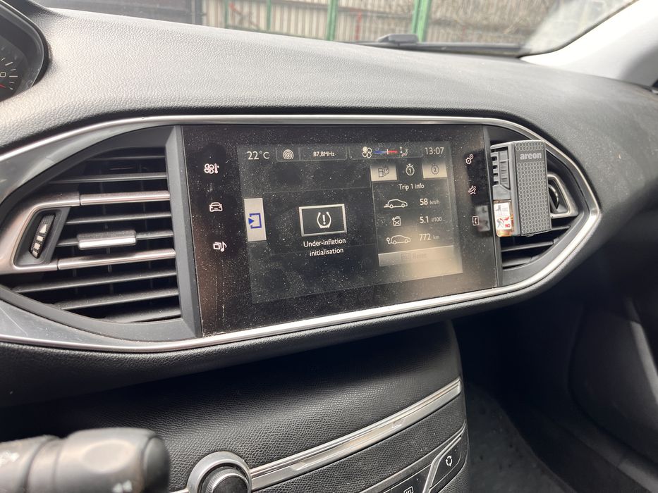 Peugeot 308 SW 2015 140000 km euro 6