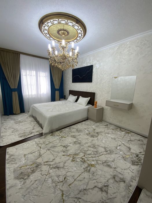 Qizlarga chilonzordan kivartira