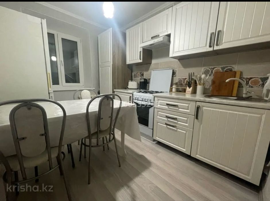 Продам 3 ком кв в городе Алга