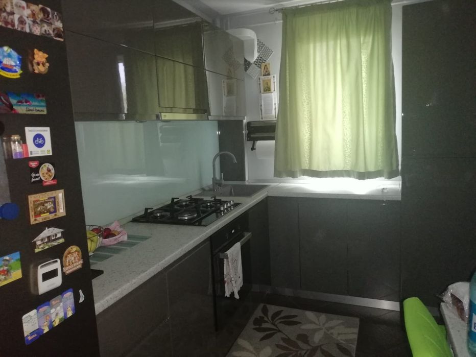 Apartament 3 camere Mircea cel Bătrân