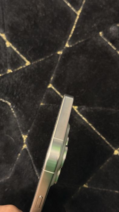 Продаётся Iphone 16 pro 512 Gb LL/A