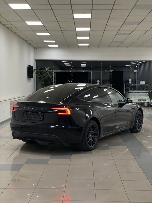 Tesla Model 3 Long Range Highland 2025 Restyling RWD Американец