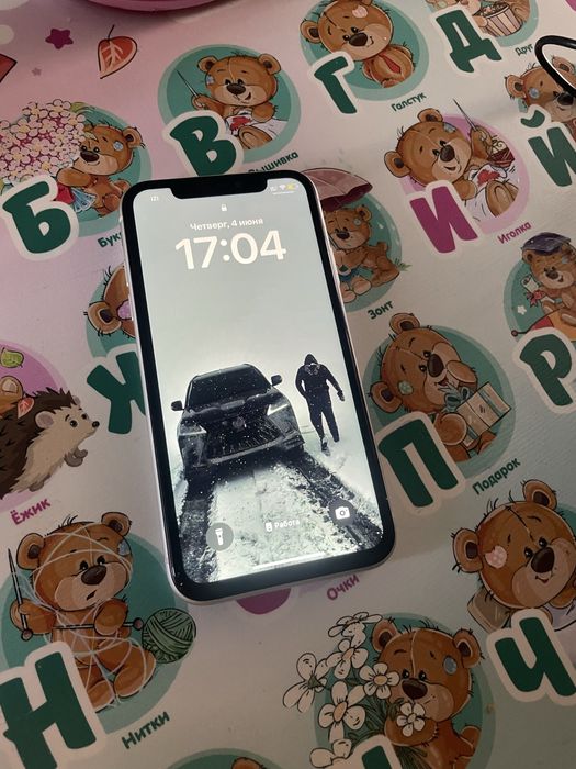 Iphone 11  128 гб продам