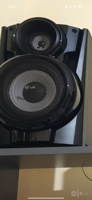Muzikalni sentr LG DM 5520