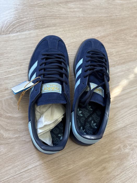 Adidas spezial (Адидас спешиал)