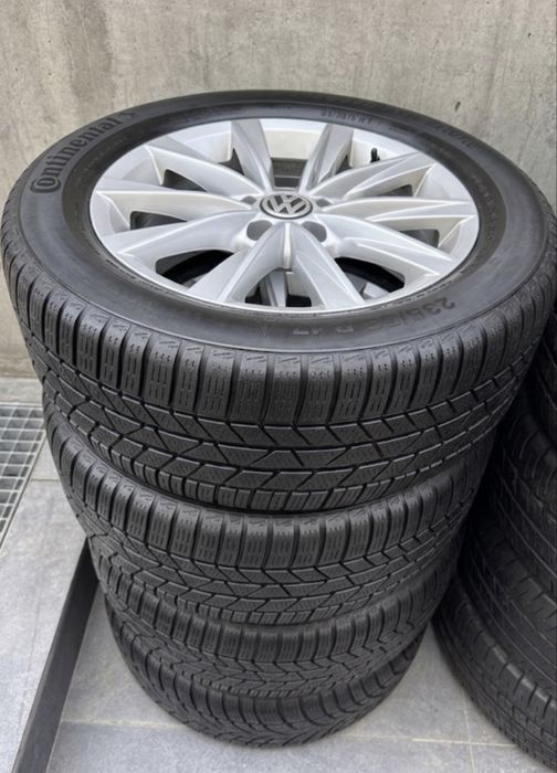 Set Jante Aliaj Originale VW Tiguan 5x112 R17 + Anvelope Continental BONUS