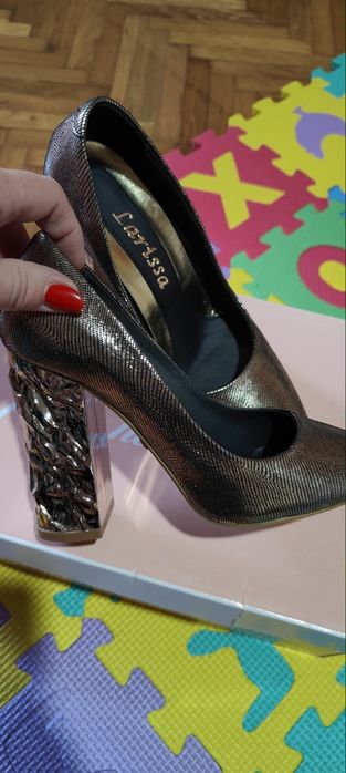 Pantofi de piele naturala mărime 34