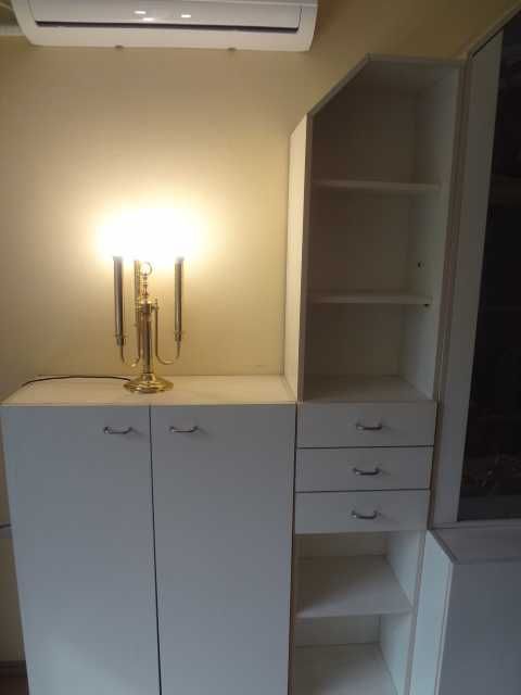 Стилна класическа лампа