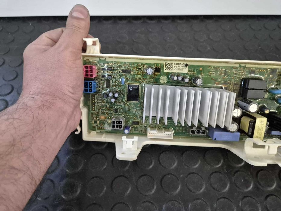 Placa electronica masina de spalat LG EBR85565655 model F2J5WN4W - slim Direct Drive, 6.5 kg, 1200 RPM / R23
