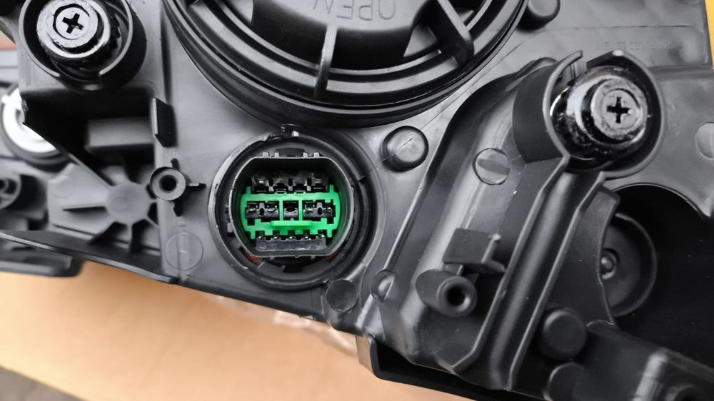 Элантра фара 18-20 год