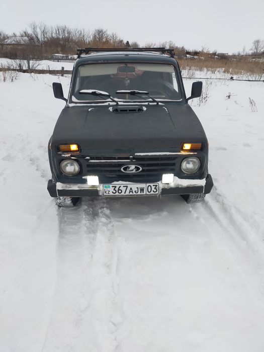 Продам ваз 2121 .