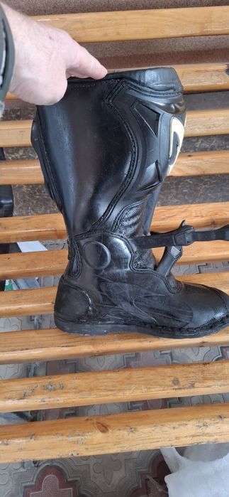 Продам МотоБоты.