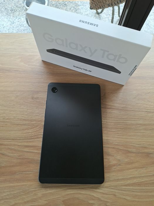 Vând Tableta Samsung Galaxy Tab A9