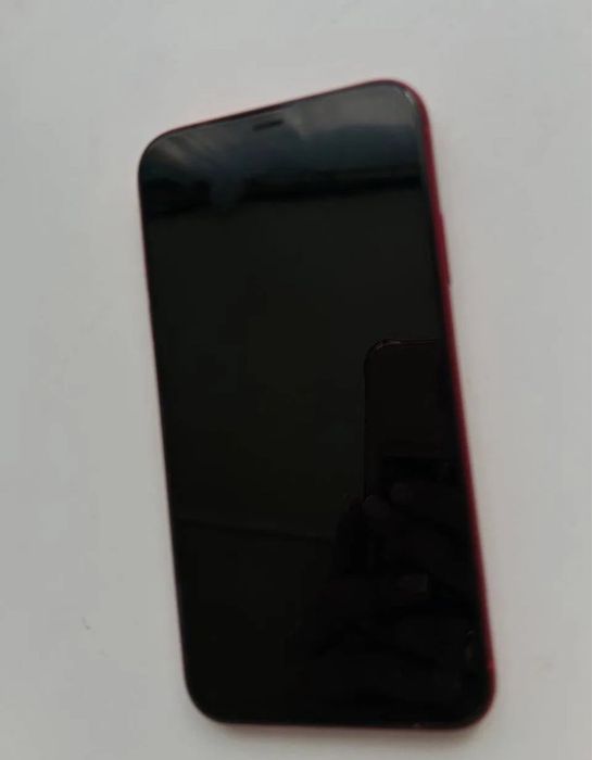 Iphone 11 128гб.product red