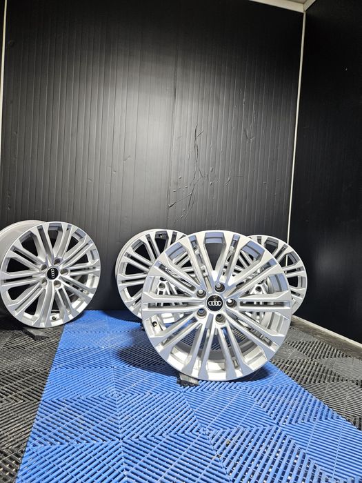 Vând 4   jante r18 Audi A4 A5 A6