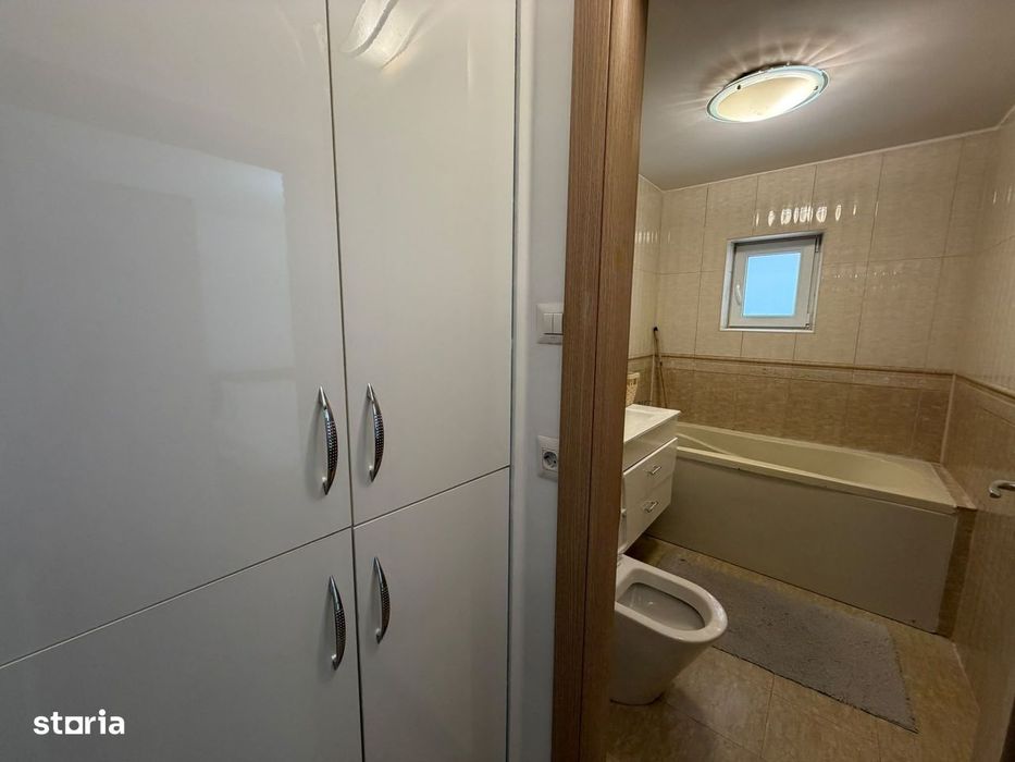 Apartament de Vanzare 3 camere Crangasi