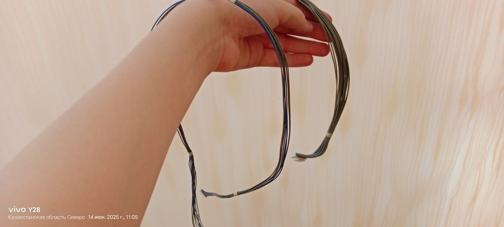 Провода для блока питания и кнопки включения от телев. LG 32LG3000