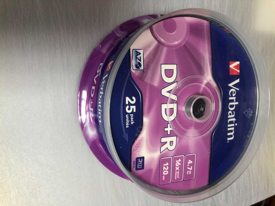 Продавам DVD-R и DVD+R Verbatim дискове-нови (24 шпиндела х 25бр.)