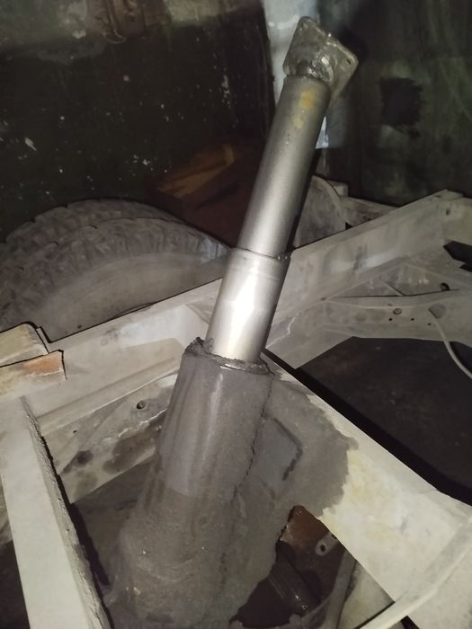 Продам запчасти на зил