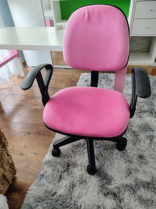 Детско бюро с надстройка IKEA 128х58см, рег. височина+стол (за момиче)