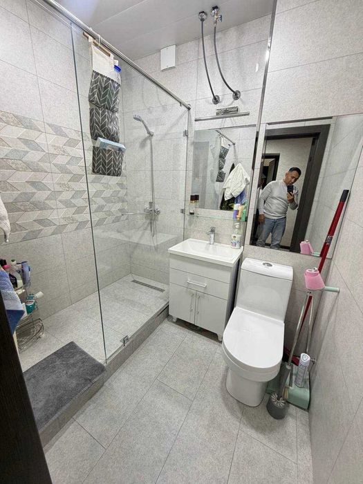 Продаётся 1х комн квартира на 2 этаже Ор-р  Аэропорт