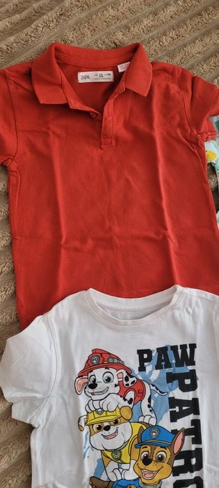 Lot tricouri și pantaloni scurti pentru copii marimea  104