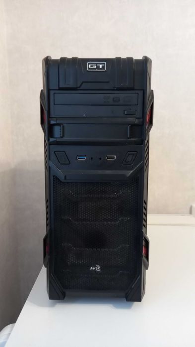 Компьютерный корпус AeroCool GT