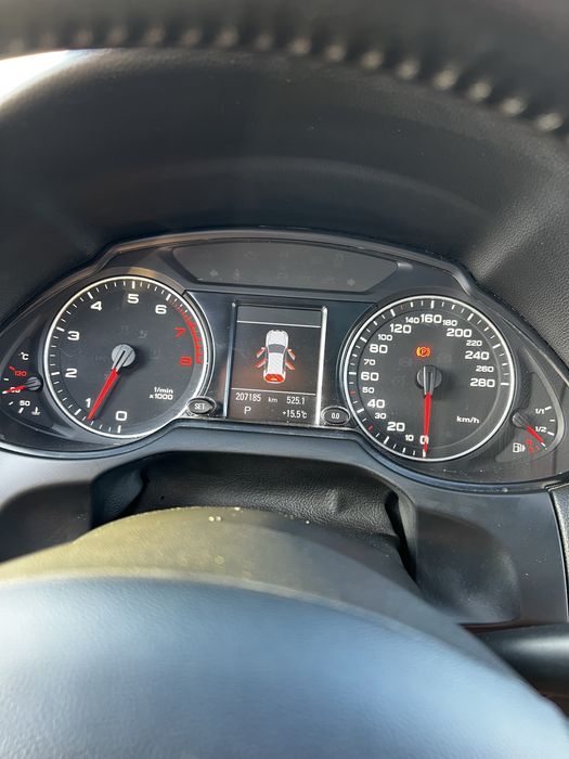 Audi q5 2.0 tfsi quattro s tronic