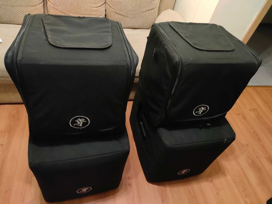Sistem sunet activ boxe Mackie 12 toli+2 subwooferi basi Mackie 12