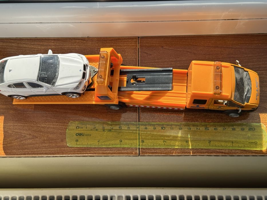 Machete metalice 1/32