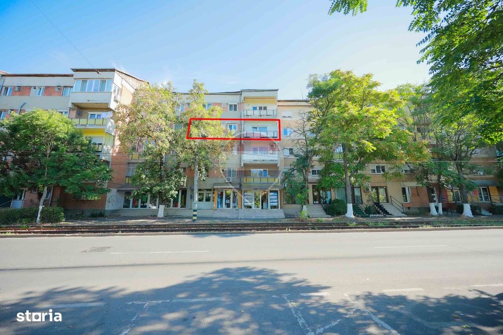 De vânzare apartament cu 4 camere și un loc de parcare, în Rogerius — fotografia 2