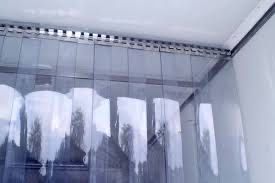 Ленточные шторы, завесы ПВХ