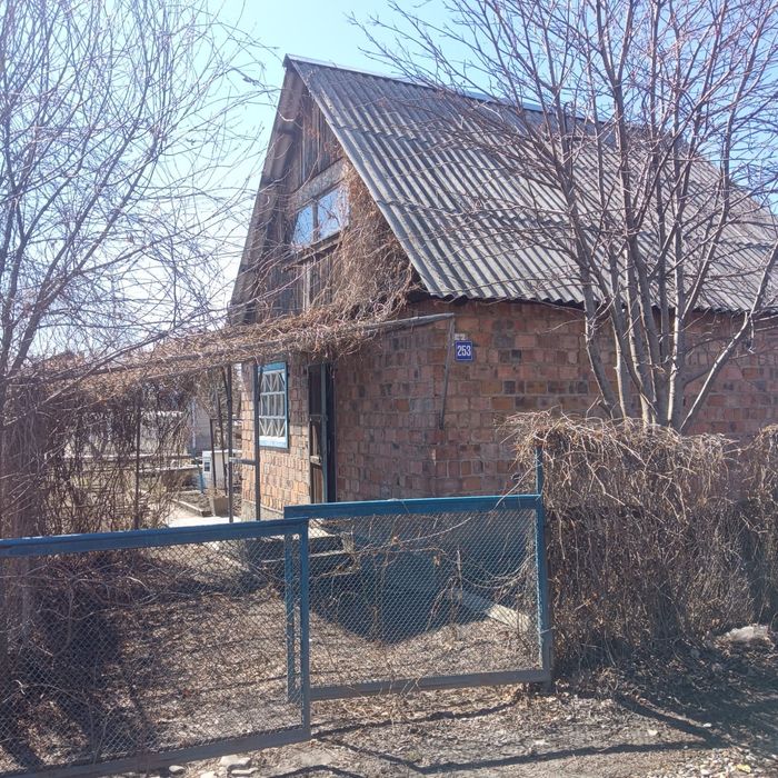 Продам дачу. С/О Родничек.