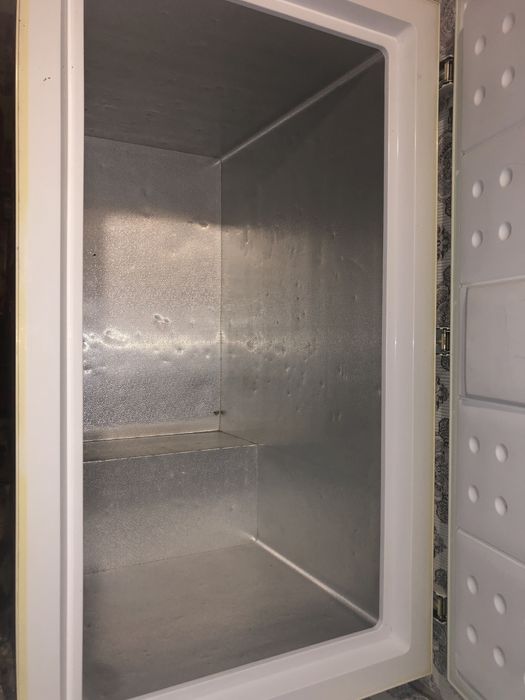 Морозильник Midea 295 л экономичный