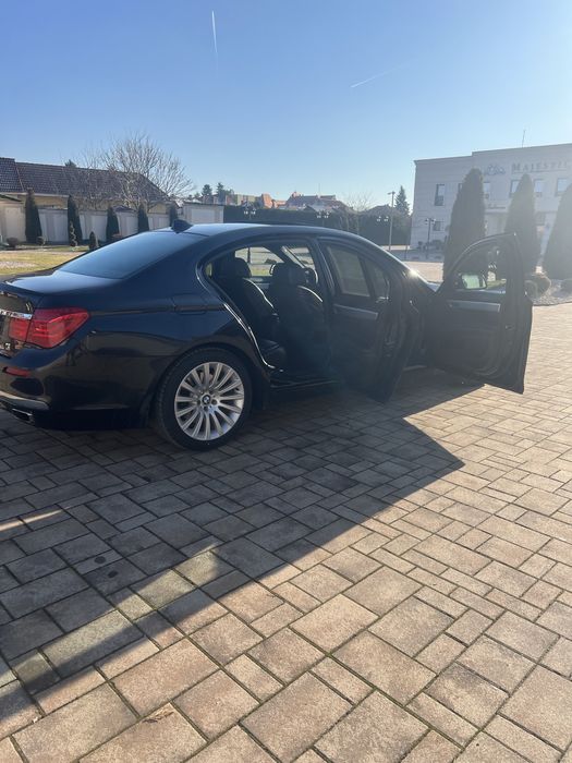 Vand Bmw seria 740d