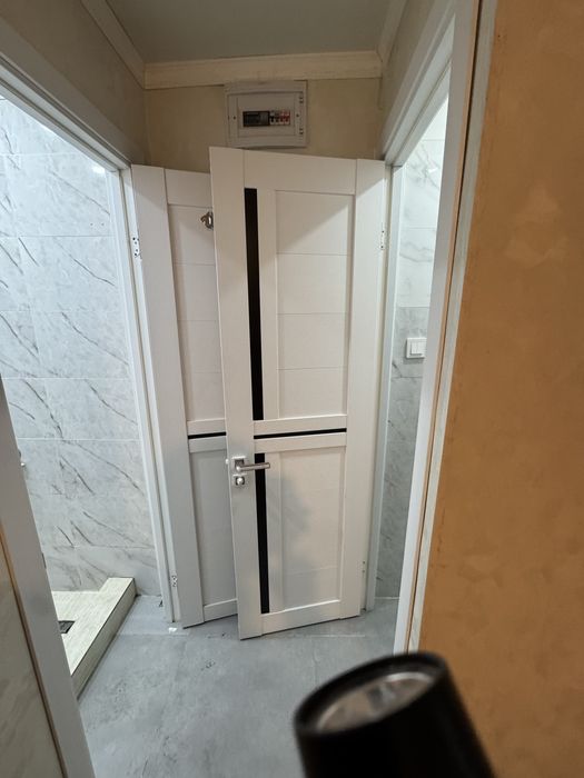 Продам двери межкомнатные