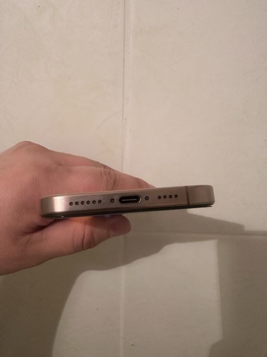 16 про Макс Голд