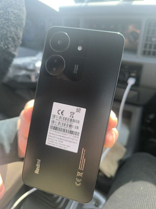Redmi 13C 4/256Gb Russky versiya