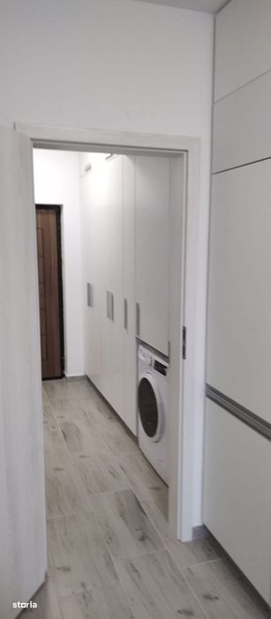 Garsoniera decomandata, metrou Berceni