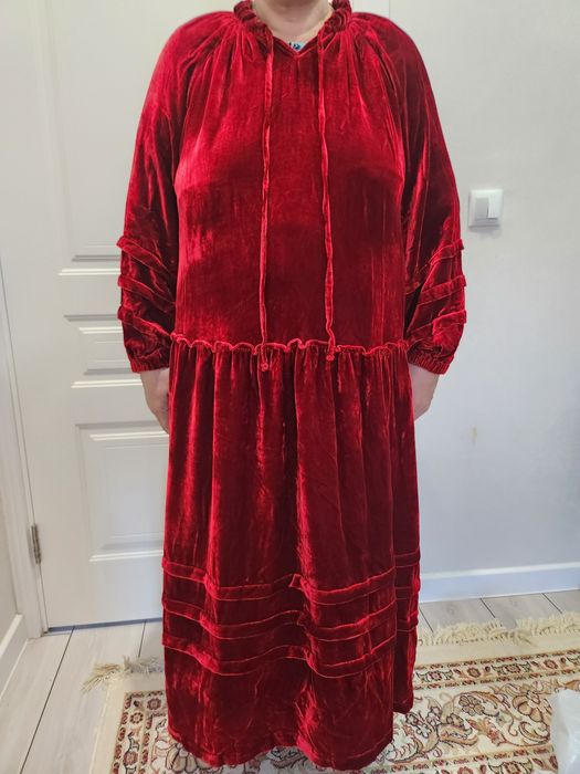 Продам бархатное платье