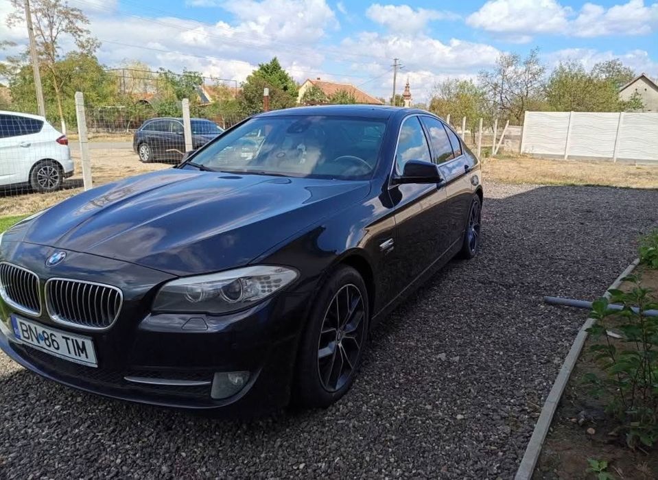 BMW Seria 5 2012 — imagine 2