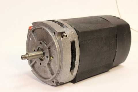 Двигатель на дробилку фермер