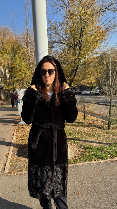 Продам шубу 50 размер